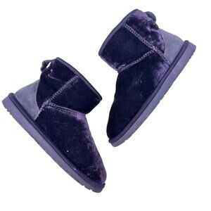 UGG Australia Classic Mini Velvet‎ Boots Short Purple Size US 5